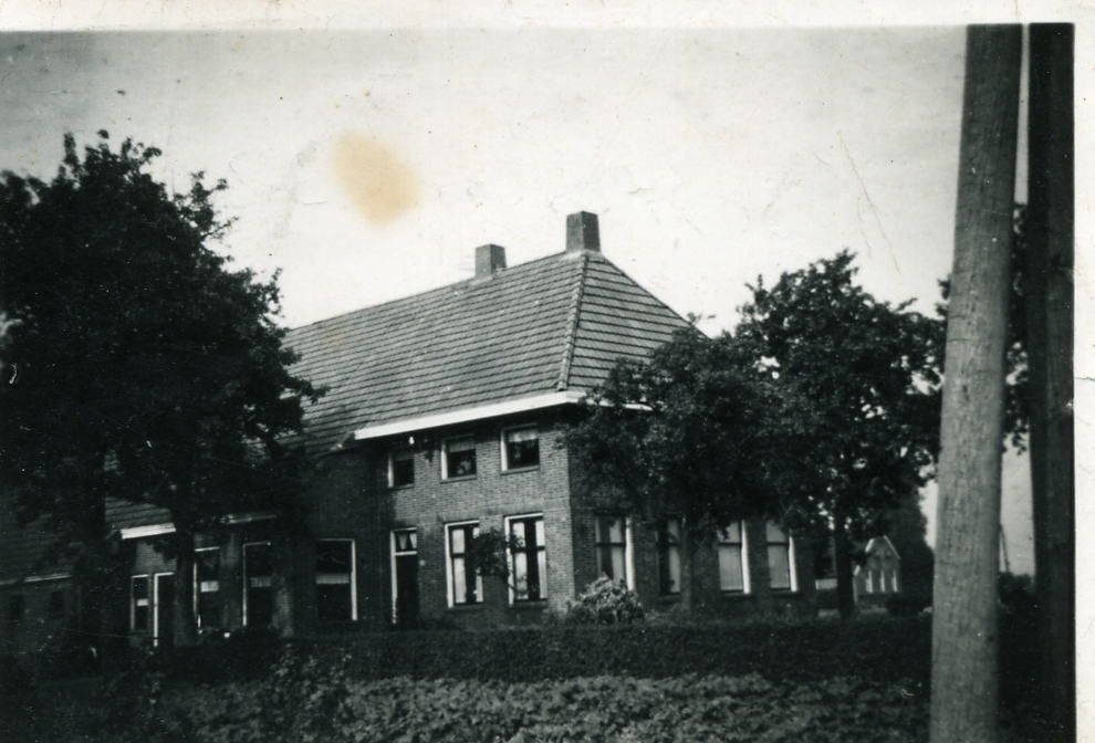 Boerderijheiligerlee1952